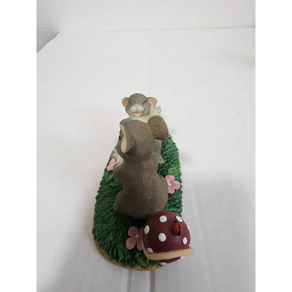 Charming Tails Tickled Pink 89/132 Mouse Bunny Friends Feather Fun Fitz Floyd